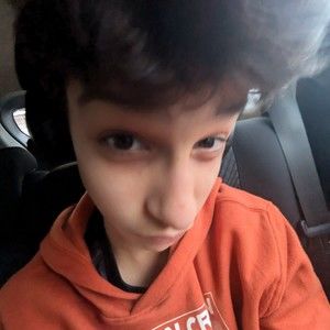 Meet your Posher, Dario